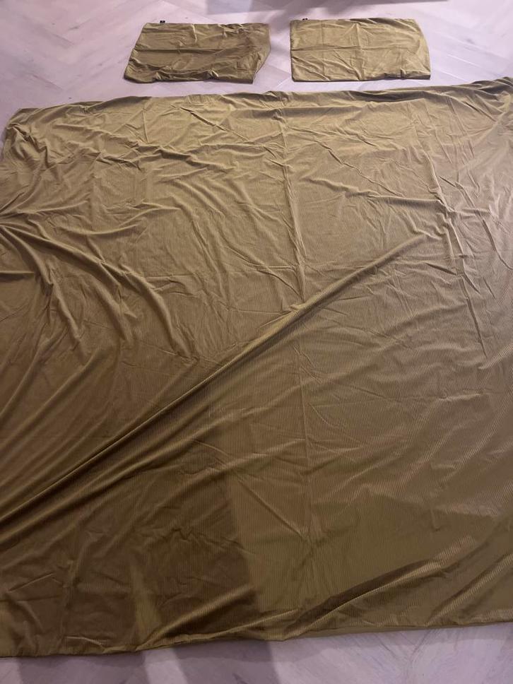 Olijfgroen Lits Jumeaux Dekbedovertrek - Bijna Nieuw, Huis en Inrichting, Slaapkamer | Beddengoed, Zo goed als nieuw, Dekbedovertrek