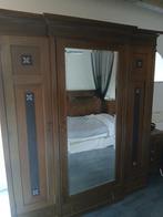 Antieke linnenkast met 2 bijpassende nachtkastjes, Huis en Inrichting, Kasten | Kledingkasten, Ophalen, Gebruikt, 200 cm of meer