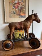 Antiek Frans Paard met Trapmechanisme, Antiek en Kunst, Antiek | Speelgoed, Ophalen
