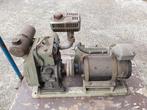 Benzine generator 24 V DC jaren 50, Doe-het-zelf en Verbouw, Ophalen, Benzinemotor