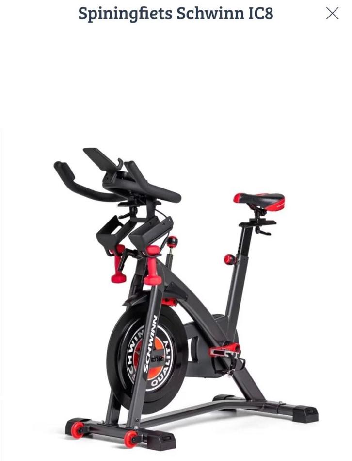 Schwinn IC8 indoor spinningfiets met zwift, Sport en Fitness, Fitnessapparatuur, Zo goed als nieuw, Spinningfiets, Benen, Metaal