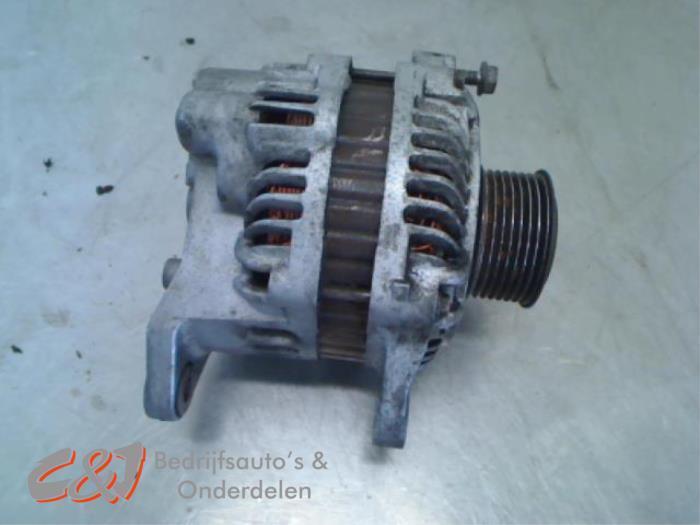 Dynamo van een Renault Mascott, Auto-onderdelen, Motor en Toebehoren, Renault, Gebruikt, 3 maanden garantie, Ophalen of Verzenden