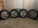 VW Passat Winterbanden op Velg - Set van 4, Auto-onderdelen, Banden en Velgen, Gebruikt, Banden en Velgen, 17 inch, 235 mm
