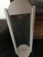 Stevige houten spiegel met plankje zachtroze, mat, Ophalen, Minder dan 50 cm, Gebruikt, Minder dan 100 cm
