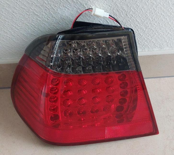 Rechter ACHTERLICHT voor BMW 3-serie E46, Auto-onderdelen, Verlichting, BMW, Gebruikt, Ophalen of Verzenden