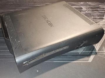 Xbox 360 elite beschikbaar voor biedingen