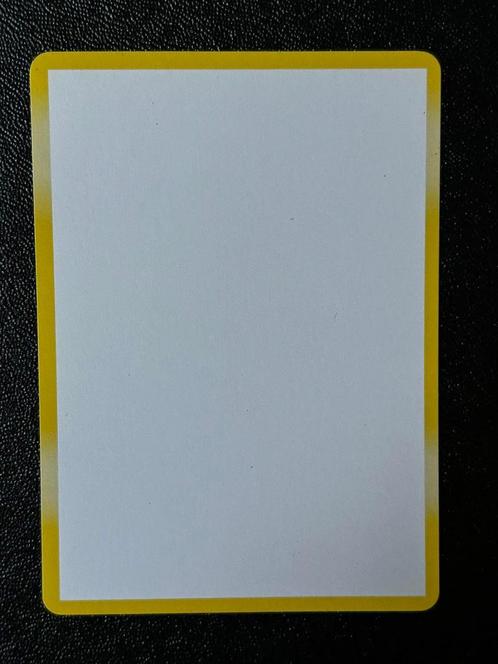 Zeer zeer zeldzame yellow border white filler Pokemon kaart, Hobby en Vrije tijd, Verzamelkaartspellen | Pokémon, Zo goed als nieuw