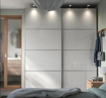 IKEA pax | kledingkast | wit | schuifdeuren | topstaat! beschikbaar voor biedingen