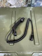 6 pin phone connector, Ophalen of Verzenden, Landmacht, Nederland, Embleem of Badge