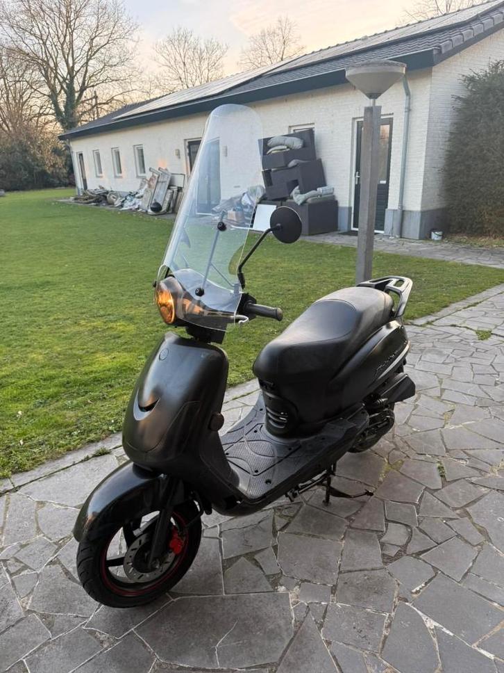 Scooter Sim Fiddle 2 | 6700 km teller, Fietsen en Brommers, Scooters | SYM, Gebruikt, Fiddle, Maximaal 25 km/u, Benzine, Ophalen