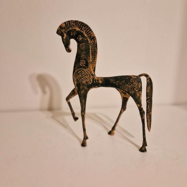 Vintage paard beeld Grieks  jaren 60 metalen beeldje, Antiek en Kunst, Curiosa en Brocante, Ophalen of Verzenden