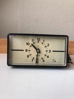 Vintage Antieke Jaren 70 Hema klok + Wekker, Ophalen of Verzenden, Gebruikt, Analoog