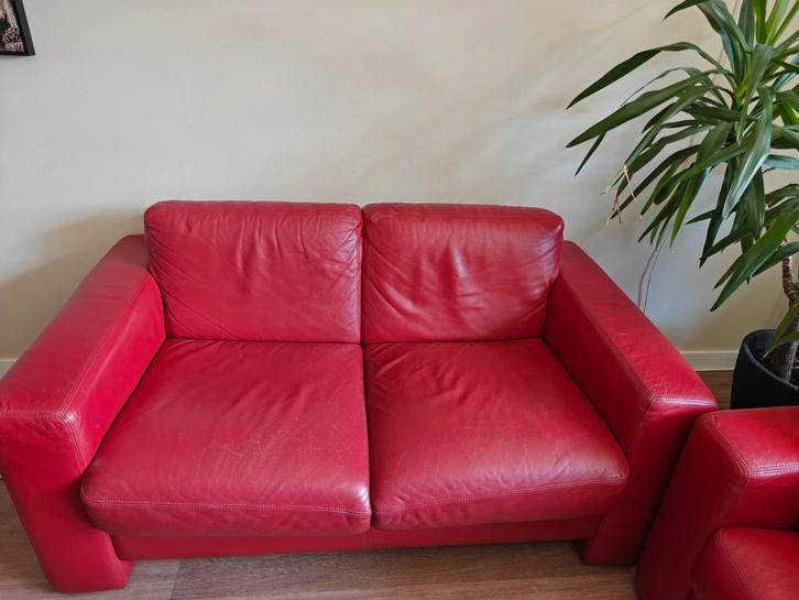 Gratis 2 lederen bankstellen, Huis en Inrichting, Banken | Bankstellen, Gebruikt, 250 tot 300 cm, 75 tot 100 cm, Leer, Ophalen