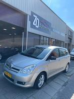 Toyota Corolla Verso 1.8 VVT-i Sol 7p., Auto's, Toyota, 65 €/maand, Gebruikt, 4 cilinders, 129 pk