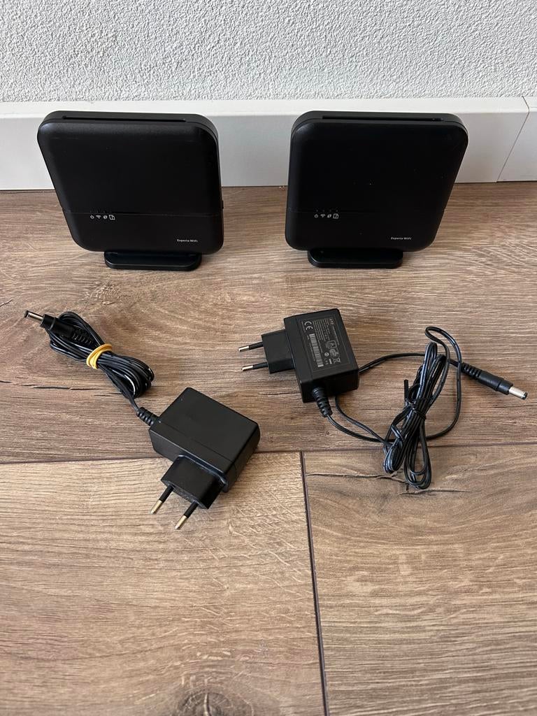 2x KPN Experia WiFi Versterker - Dualband & Ethernet, Ophalen of Verzenden, Gebruikt
