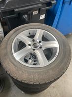 Winterbanden op velg - 215/65R16, Auto-onderdelen, Banden en Velgen, Ophalen, 16 inch, Banden en Velgen, Winterbanden