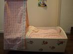 Wieg met dekentje voor pop, Kinderen en Baby's, Speelgoed | Poppen, Ophalen, Gebruikt, Babypop