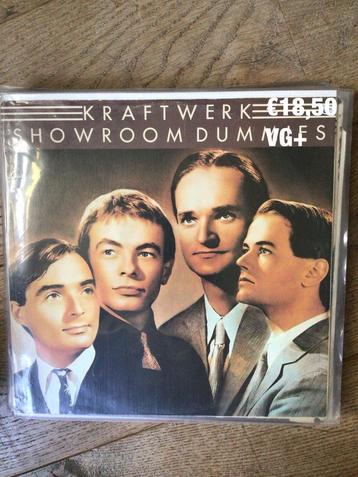 Kraftwerk - showroom dummies beschikbaar voor biedingen