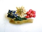 Leuke stokoude broche met o.a. edelweiss (5339-361), Ophalen, Overige materialen, Broche