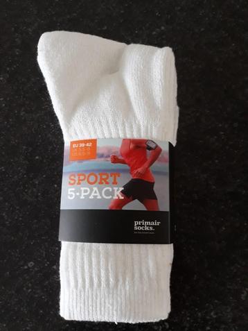 5 paar witte badstof sokken / maat 39-42 ook in zwart! beschikbaar voor biedingen