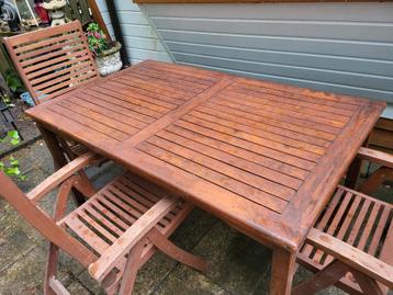Hard houten tuinset van Moec Sourcus beschikbaar voor biedingen