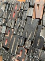 Antiek houten drukletters, Ophalen of Verzenden