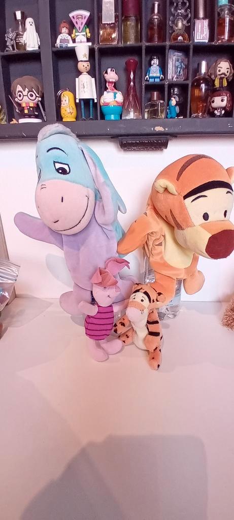 Winnie de Poeh Knuffels, handp - Eeyore, Knorretje, Teigetje, Kinderen en Baby's, Speelgoed | Knuffels en Pluche, Zo goed als nieuw