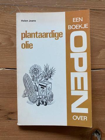 Plantaardige olie, een boekje open over - Helen Jeans beschikbaar voor biedingen