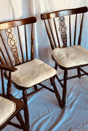 Windsor stoelen 4 stuks eetkamerstoelen hout antiek vintage  beschikbaar voor biedingen