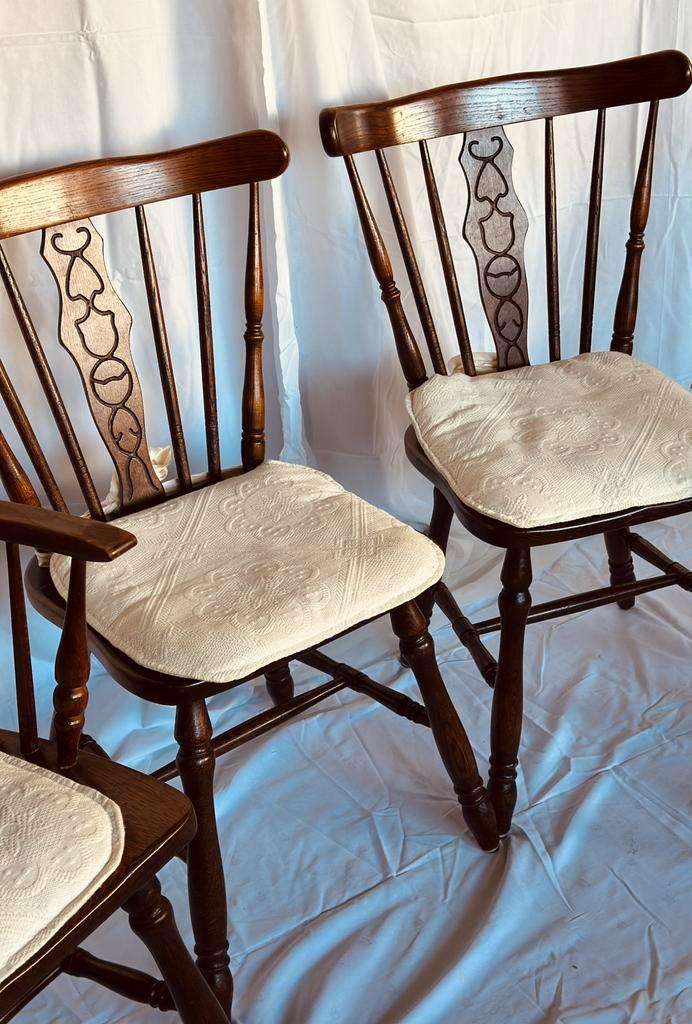 Windsor stoelen 4 stuks eetkamerstoelen hout antiek vintage, Antiek en Kunst, Antiek | Meubels | Stoelen en Banken, Ophalen