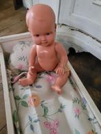 Vintage baby popje 30 cm, Ophalen of Verzenden, Zo goed als nieuw, Pop
