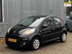 Peugeot 107 1.0 Envy / Airco / 5drs / Dealeronderhouden NAP!, Voorwielaandrijving, Euro 5, Stof, Gebruikt
