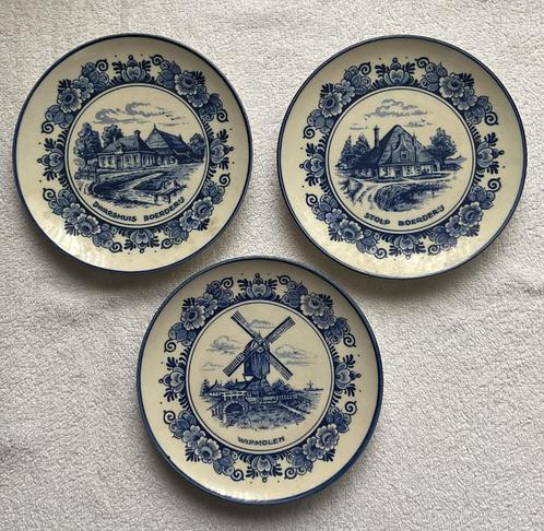 Delfts blauw wandborden van o.a. een stolpboerderij., Antiek en Kunst, Antiek | Wandborden en Tegels, Ophalen
