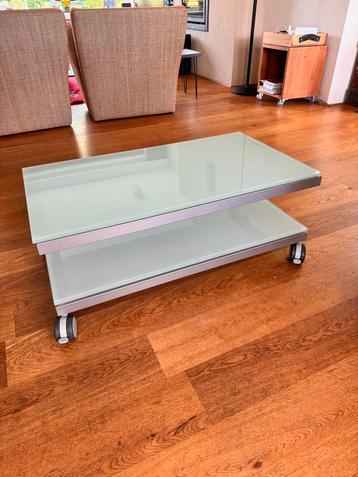 Glazen Salontafel met Wieltjes