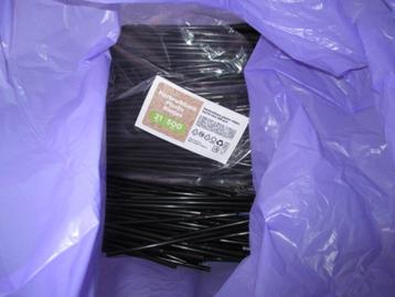 Partij kunstof bekers plastic rietjes marktkraam ijsemmers beschikbaar voor biedingen