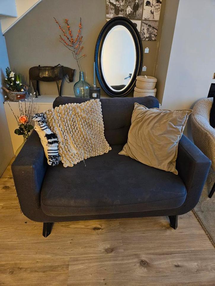 Love seat gratis ophalen - van de Wehkamp., Huis en Inrichting, Banken | Sofa's en Chaises Longues, Gebruikt, Minder dan 150 cm