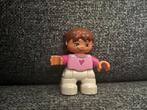 Duplo poppetje kind / meisje bruin haar, Kinderen en Baby's, Speelgoed | Duplo en Lego, Ophalen of Verzenden, LEGO System A/S