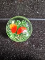 Glazen presse-papier met vlinder, Antiek en Kunst, Antiek | Glas en Kristal, Ophalen of Verzenden