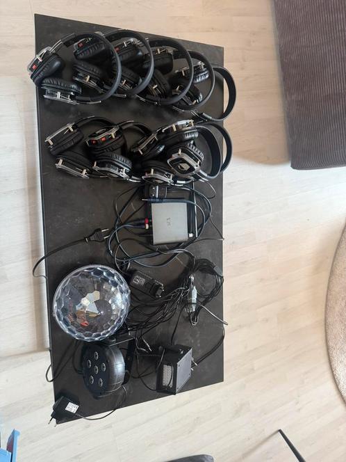 Silent disco set compleet met zender en discolampen, Audio, Tv en Foto, Koptelefoons, Zo goed als nieuw, Overige merken, Ophalen of Verzenden