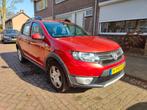 Dacia Sandero 0.9 TCE 66KW Stepway 2015 Rood, Auto's, Voorwielaandrijving, 898 cc, Handgeschakeld, 19 km/l