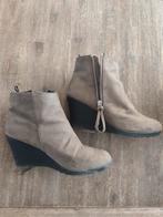 Bruine schoenen met sleehak maat 39, H&M, Schoenen met lage hakken, Bruin, Ophalen of Verzenden