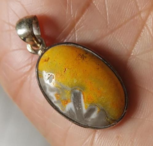 925 zilveren hanger met natuurlijke Bubble Bee Jasper steen, Sieraden, Tassen en Uiterlijk, Kettinghangers, Nieuw, Zilver, Geel