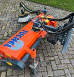 Borstelmachine, Tuin en Terras, Veegmachines, Ophalen of Verzenden, Zo goed als nieuw