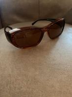 Overzetzonnebril, Sieraden, Tassen en Uiterlijk, Zonnebrillen en Brillen | Dames, Ophalen of Verzenden, Zo goed als nieuw, Zonnebril