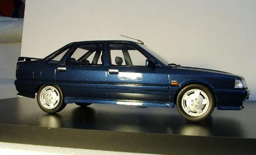 OTTO Renault 21 Turbo OT006. Schaal 1:18. Perfect., Hobby en Vrije tijd, Modelauto's | 1:18, Zo goed als nieuw, Auto, OttOMobile