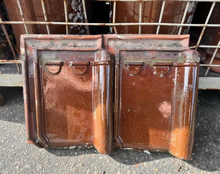 1.000 tuile du nord bruin geglazuurd gebr. Laumans