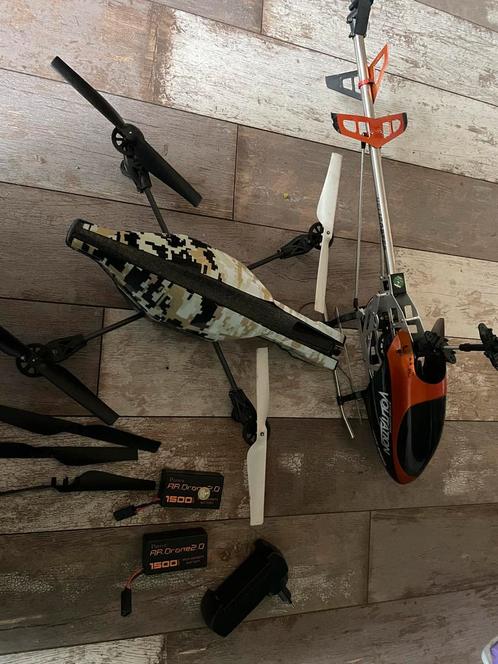 Ar drone 2.0 en rc volitation helicopter, Hobby en Vrije tijd, Modelbouw | Radiografisch | Helikopters en Quadcopters, Zo goed als nieuw