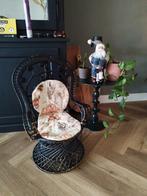 Zwart rotan pauwen stoel voor kinderen, Kinderen en Baby's, Kinderkamer | Tafels en Stoelen, Ophalen, Gebruikt, Stoel(en)