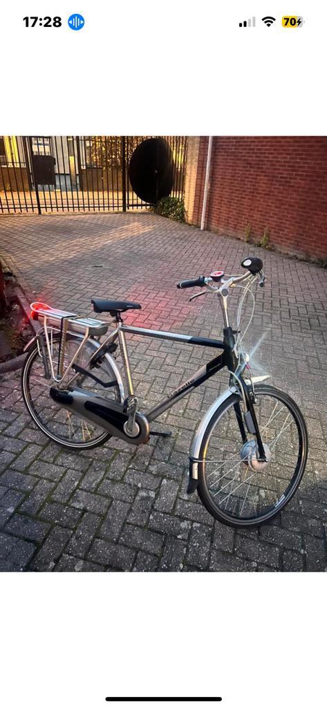 Gazelle orange pure 7 N goede accu origineel opladerh 57 cm, Fietsen en Brommers, Elektrische fietsen, Zo goed als nieuw, Gazelle