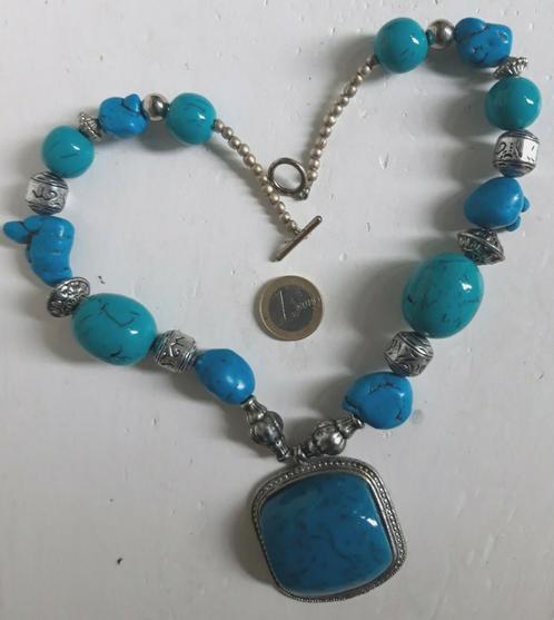 HelloGoodbye Gave grote Fake Turkoois Ketting lengte 51cm, Sieraden, Tassen en Uiterlijk, Kettingen, Gebruikt, Kunststof, Blauw